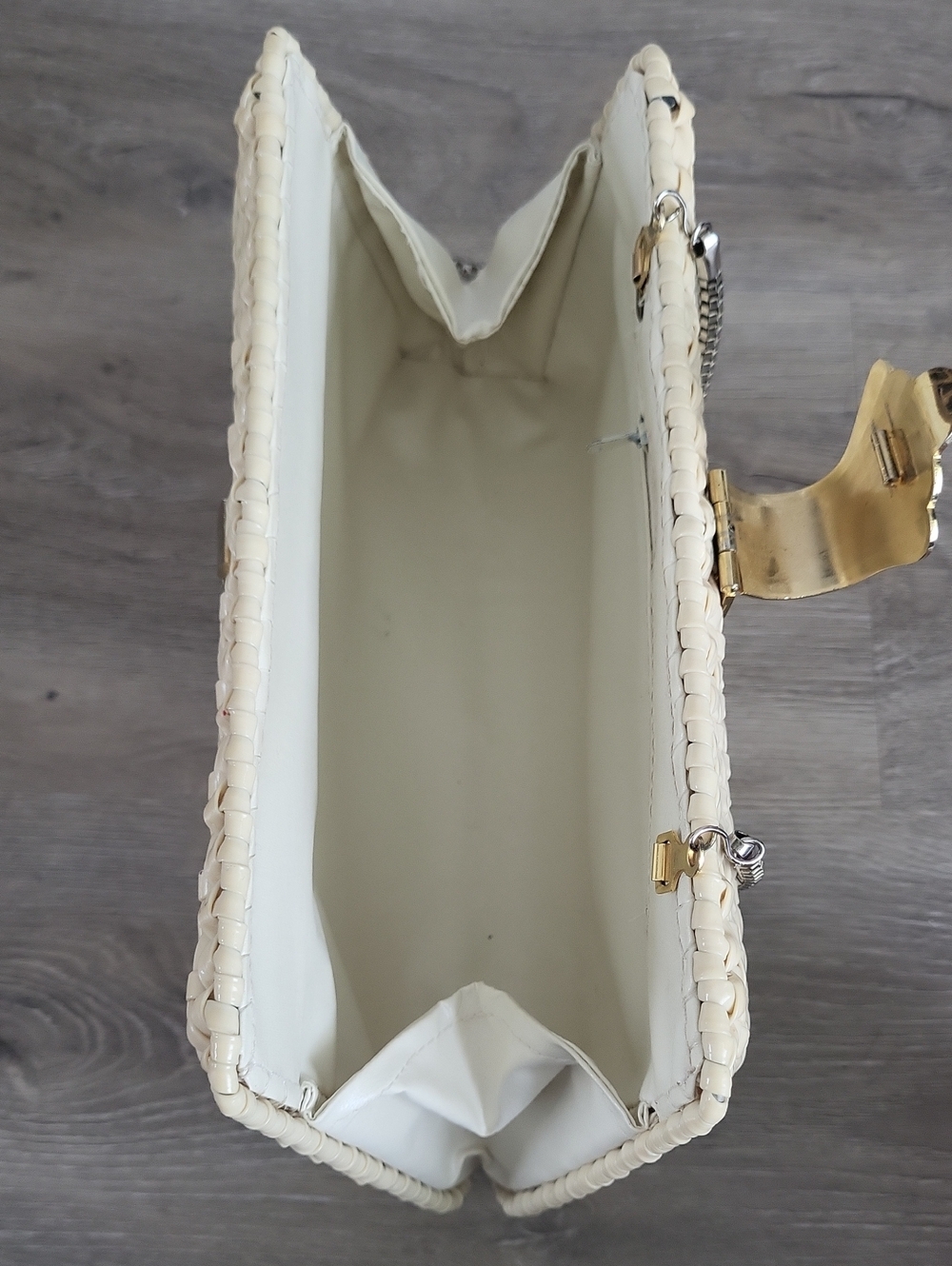 Vintage 90s Does 1950s Woven Cream Clamshell Clutch Bag - Picture 10 of 15